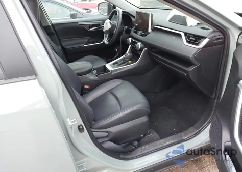 2023 Toyota Rav4 Xle Premium z USA, uszkodzony, nr VIN 2T3A1RFV6PW336329